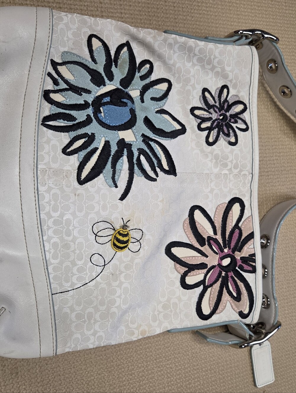 Coach Signature Monogram Floral Bumble Bee Embroidered Shoulder Bag Style - Picture 3 of 12